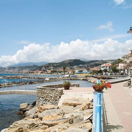 Apartament Dream House By Interhome Santo Stefano al Mare